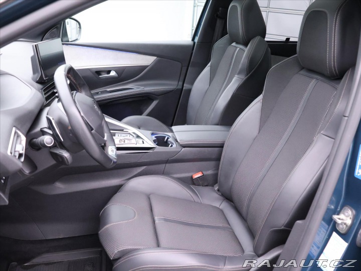 Peugeot 5008 2,0 BlueHDI 130kW CZ 1.Ma 2022