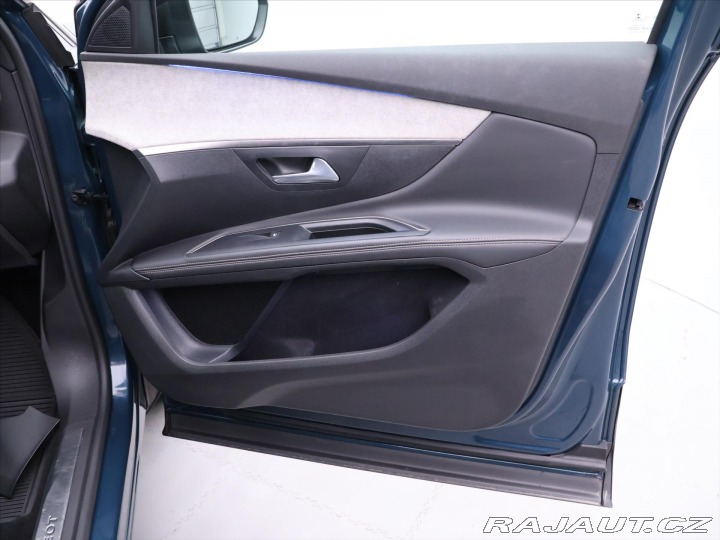 Peugeot 5008 2,0 BlueHDI 130kW CZ 1.Ma 2022