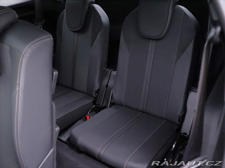 Peugeot 5008 2,0 BlueHDI 130kW CZ 1.Ma 2022