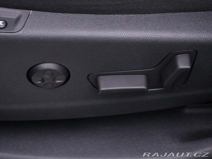 Peugeot 5008 2,0 BlueHDI 130kW CZ 1.Ma 2022