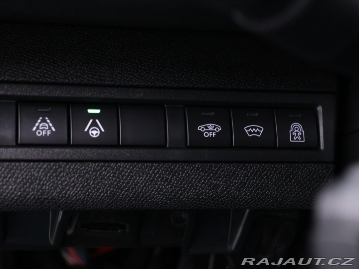 Peugeot 5008 2,0 BlueHDI 130kW CZ 1.Ma 2022