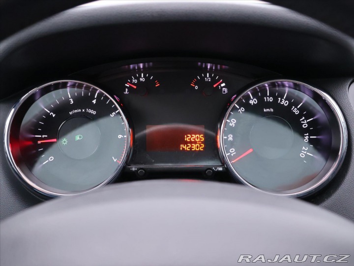 Peugeot 5008 1,6 i 88kW Panorama Aut.k 2011