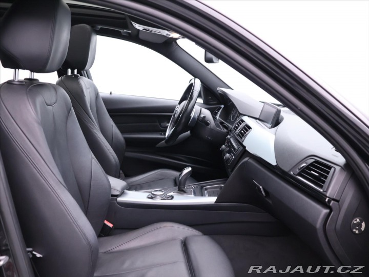 BMW 3 3.0 330d xDrive 190kW -M- 2014