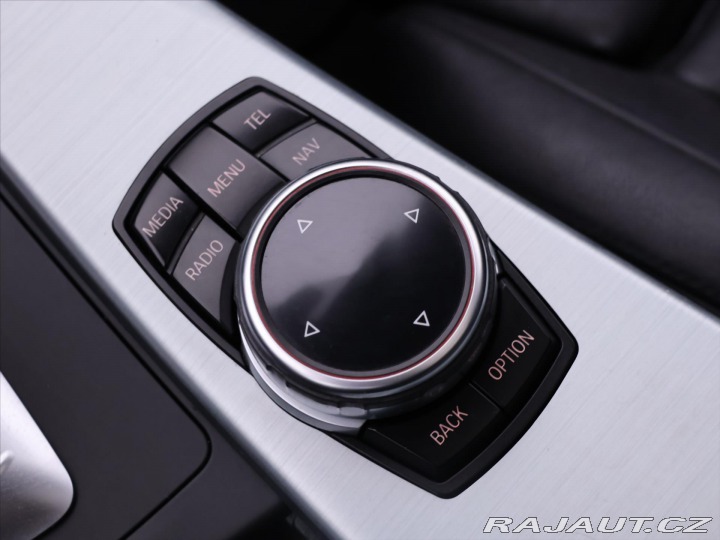 BMW 3 3.0 330d xDrive 190kW Tou 2014