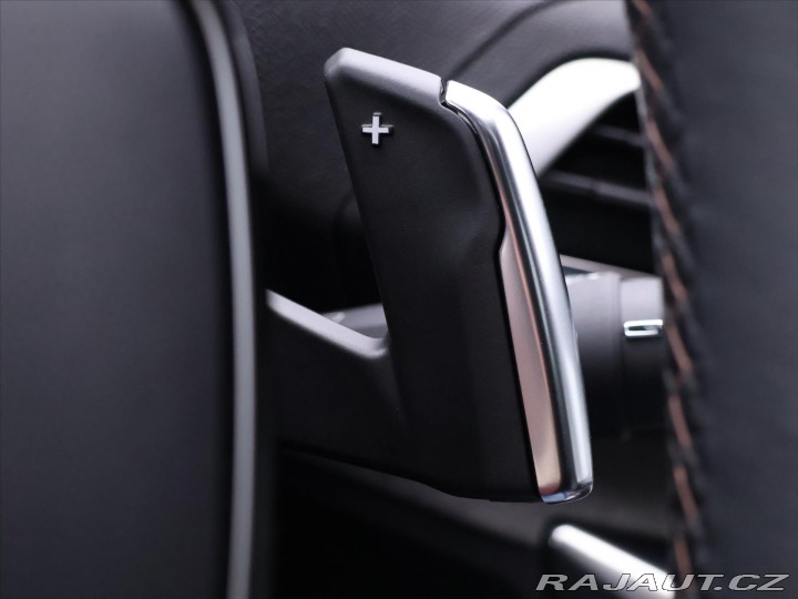 Peugeot 3008 1,6 PureTech 133kW Automa 2021