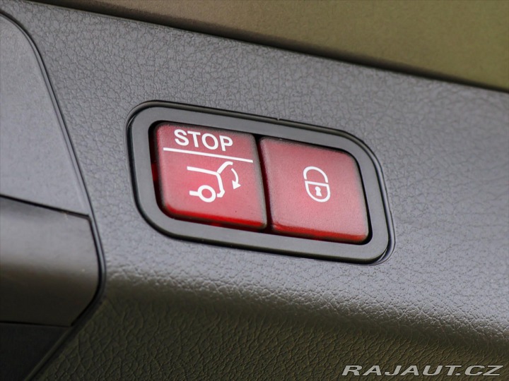 Mercedes-Benz GLB 2,0 200d 4MATIC AMG Premi 2025