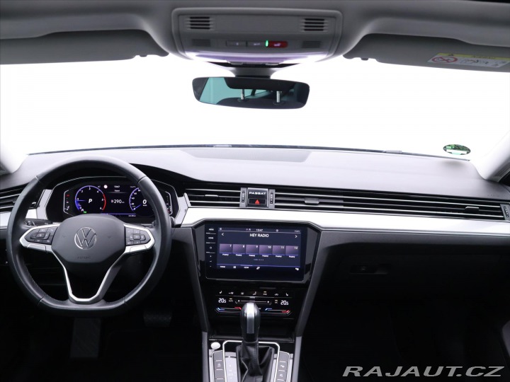 Volkswagen Passat 2,0 TDI 110kW DSG LED ACC 2022