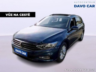 Volkswagen Passat 2,0 TDI DSG matrix pano v 2022