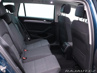 Volkswagen Passat 2,0 TDI 110kW DSG LED ACC 2022