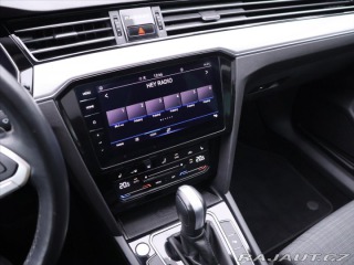 Volkswagen Passat 2,0 TDI 110kW DSG LED ACC 2022