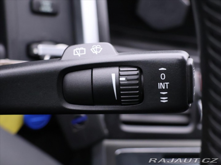 Volvo XC60 2,4 D5 151kW AWD Kinetic 2010