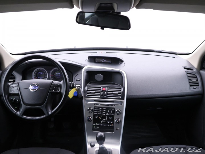 Volvo XC60 2,4 D5 151kW AWD Kinetic 2010