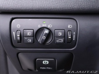 Volvo XC60 2,4 D5 151kW AWD Kinetic 2010