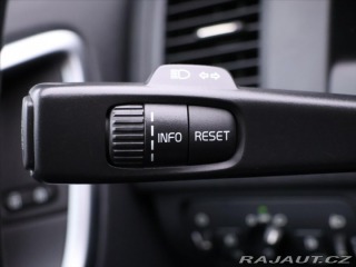 Volvo XC60 2,4 D5 151kW AWD Kinetic 2010