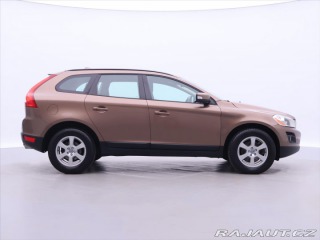 Volvo XC60 2,4 D5 151kW AWD Kinetic 2010