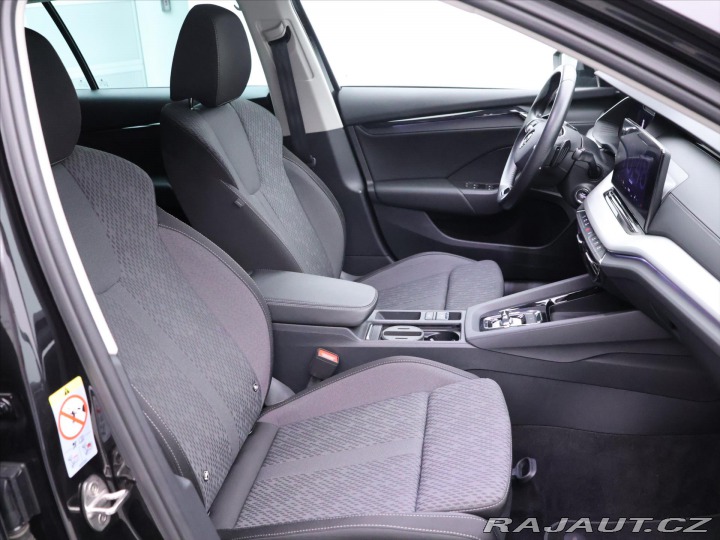 Škoda Octavia 2,0 TDI DSG Navi LED ACC 2022