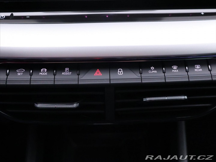 Škoda Octavia 2,0 TDI DSG Navi LED ACC 2022