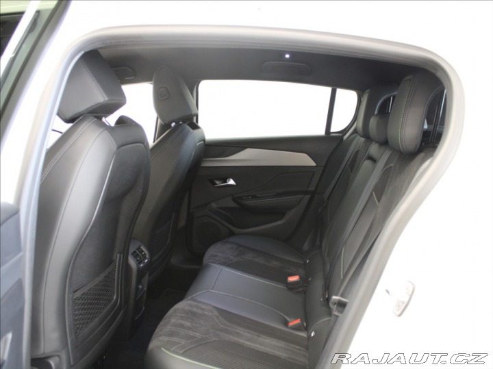 Peugeot 308 1,6 PHEV 180 GT-line 25tk 2023