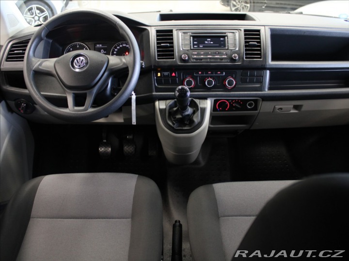 Volkswagen Transporter 2,0 TDi Trend 6-m. Akční 2016