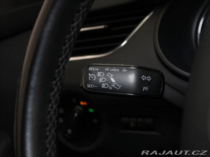 Škoda Octavia 1,6 TDi 81kW DSG 2.maj.ČR 2016