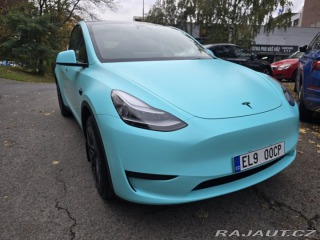 Tesla Model Y TIFFANY BLUE 2024