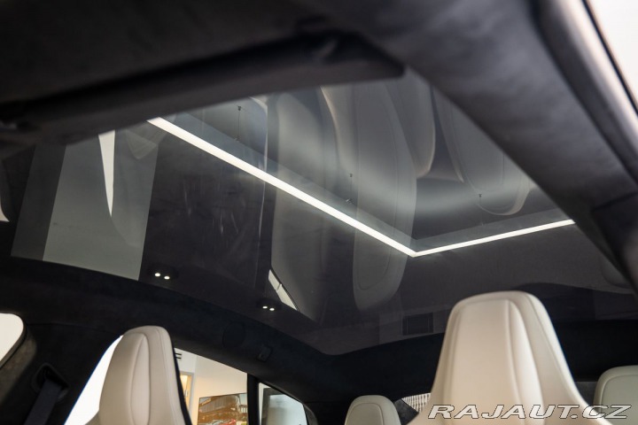Tesla Model S Plaid Autopilot/Pano/LED 2024