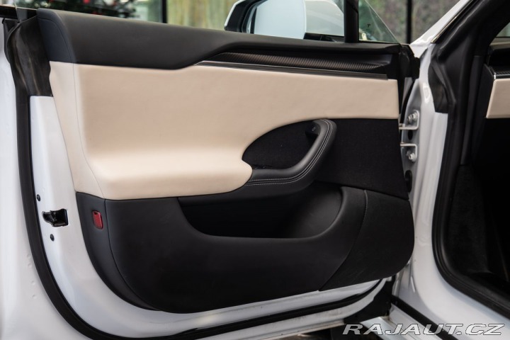 Tesla Model S Plaid Autopilot/Pano/LED 1800