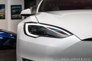 Tesla Model S Plaid Autopilot/Pano/LED 2024