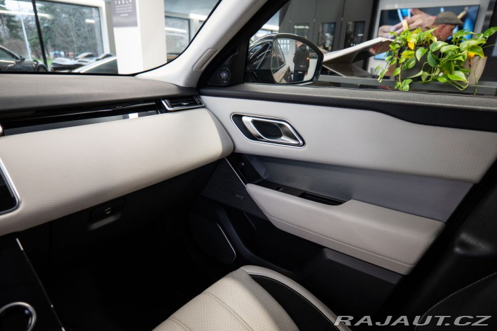 Land Rover Range Rover Velar D300 Meridian/LED/Vyhříva 1800