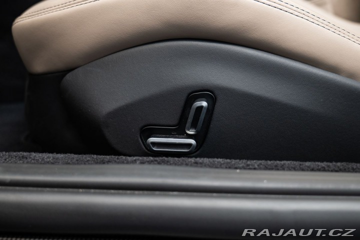 Ferrari Roma Spider Carbon/JBL/360/LED 2024