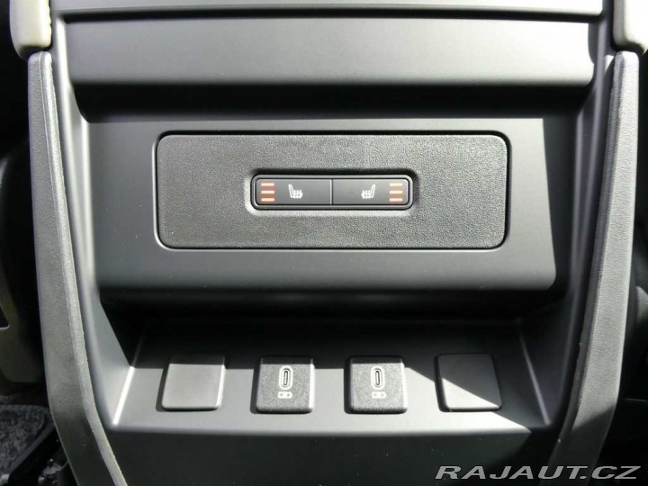 Land Rover Defender 110 3,0 X-Dynamic SE D250 2025