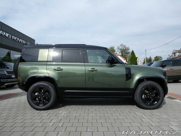 Land Rover Defender 110 3,0 X-Dynamic SE D250 2025