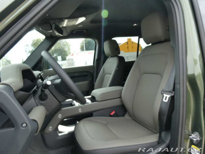 Land Rover Defender 110 3,0 X-Dynamic SE D250 2026
