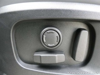 Land Rover Defender 110 3,0 X-Dynamic SE D250 2025