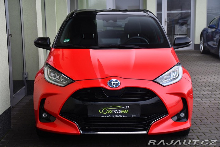 Toyota Yaris 1.5HSD e-CVT SELECT ČR 2X 2021