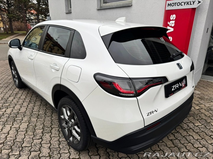 Honda ZR-V 2.0eHEV 135kW REZERVACE 2025