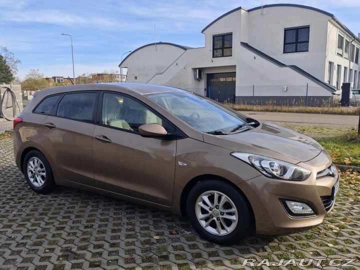 Hyundai i30 2013