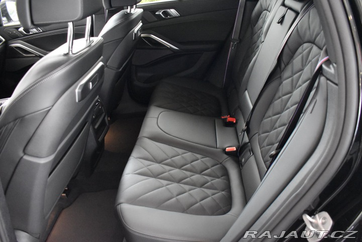 BMW X6 xDrive30d 2025