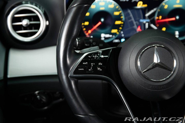 Mercedes-Benz E Kombi 220 d 4MATIC A/T 2021