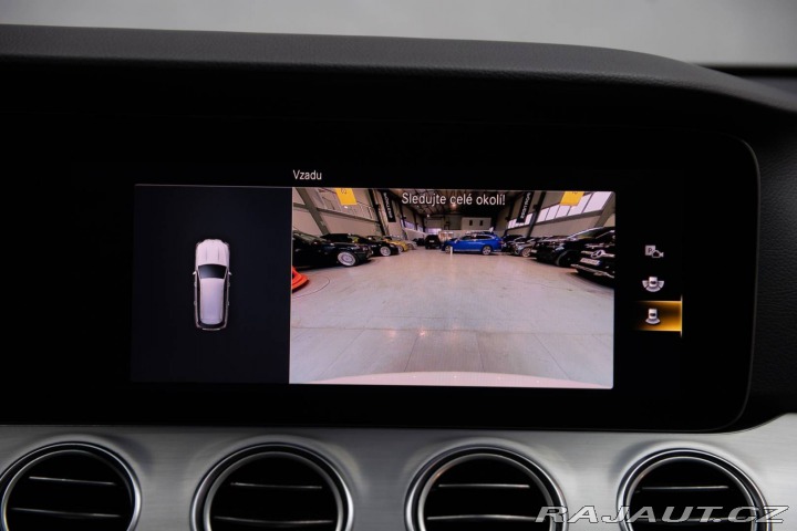 Mercedes-Benz E Kombi 220 d 4MATIC A/T 2021