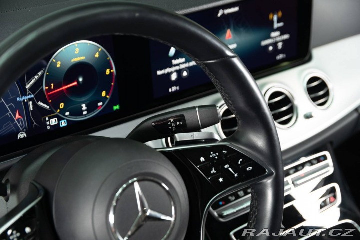 Mercedes-Benz E Kombi 220 d 4MATIC A/T 2021
