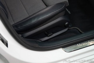 Mercedes-Benz E Kombi 220 d 4MATIC A/T 2021