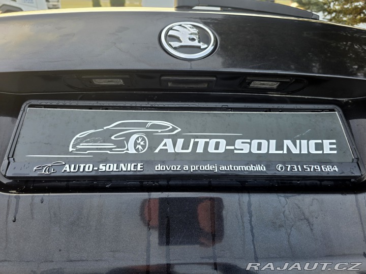 Škoda Superb kombi 2.0 TDi CR 103 KW 2011