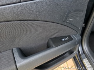 Škoda Superb kombi 2.0 TDi CR 103 KW 2011