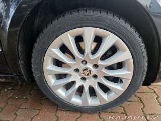 Škoda Superb kombi 2.0 TDi CR 103 KW 2011