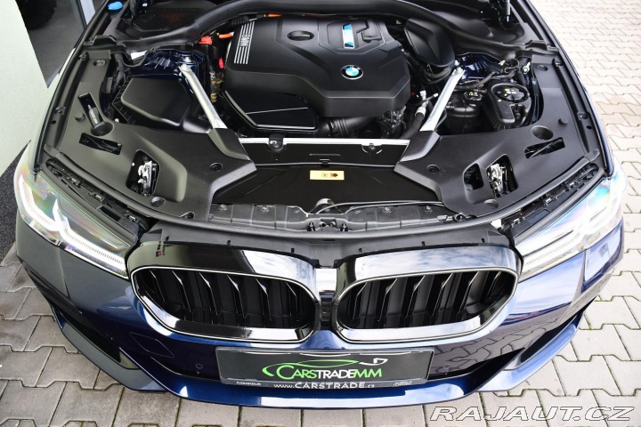 BMW 5 530e PHEV MSPORT xD HUD 9 2023