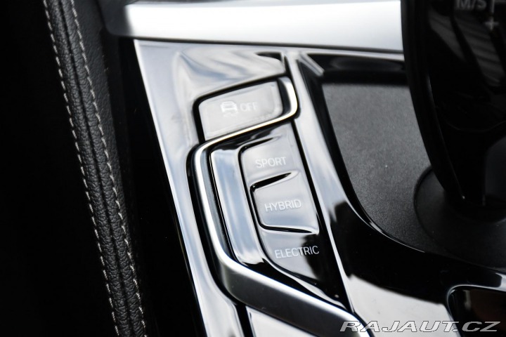 BMW 5 530e PHEV MSPORT REZERVAC 2023