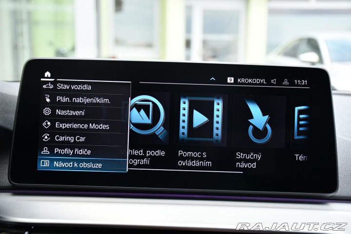 BMW 5 530e PHEV MSPORT xD HUD 9 2023