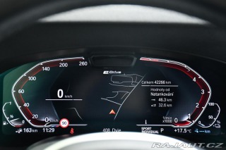 BMW 5 530e PHEV MSPORT xD HUD 9 2023