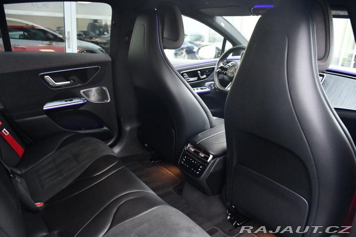 Mercedes-Benz EQE 350 PREMIUM AMG+ VZDUCH 9 2024